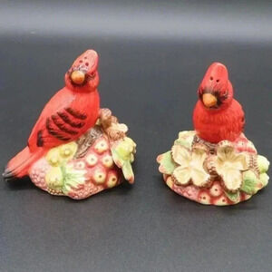 Lefton Cardinal Red Bird Salt & Pepper Shakers Ceramic Acorns Berries 2001